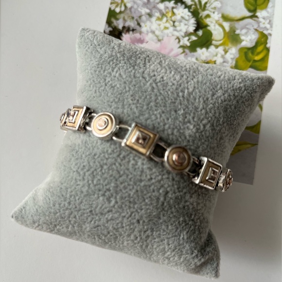 🛍5 for $25 Sales Bracelet and earrings set - Picture 4 of 11